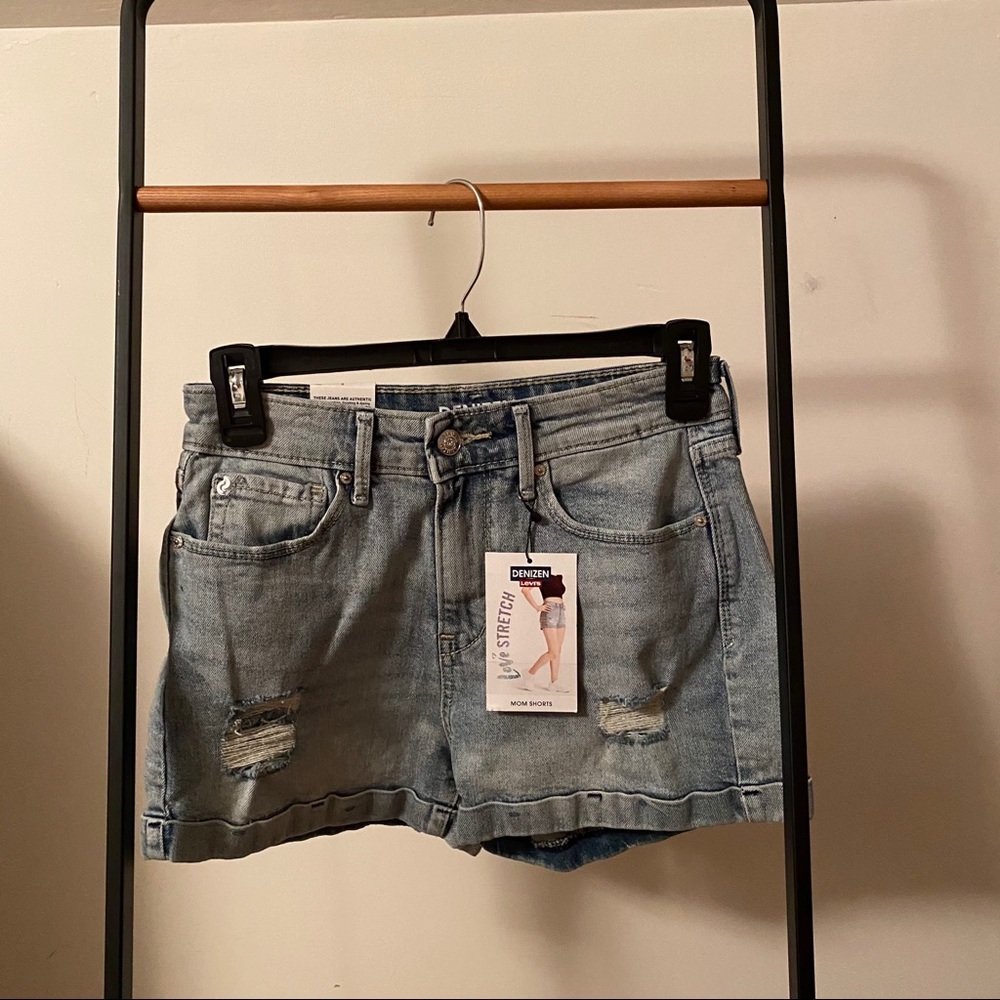 Levi’s Mom Jean Shorts Size 0